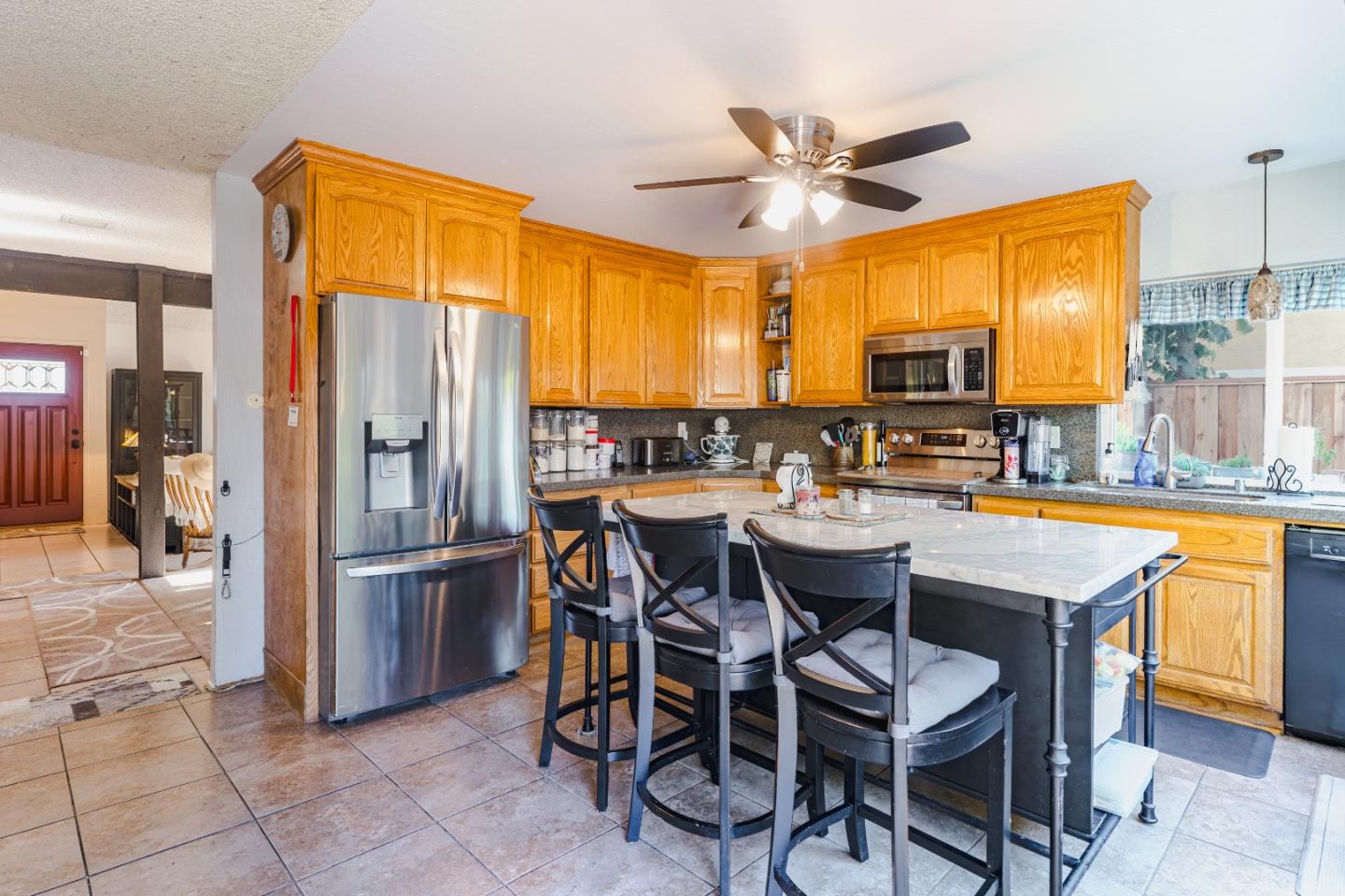 Detail Gallery Image 11 of 35 For 4234 Rosenbaum Ave, San Jose,  CA 95136 - 4 Beds | 2/1 Baths
