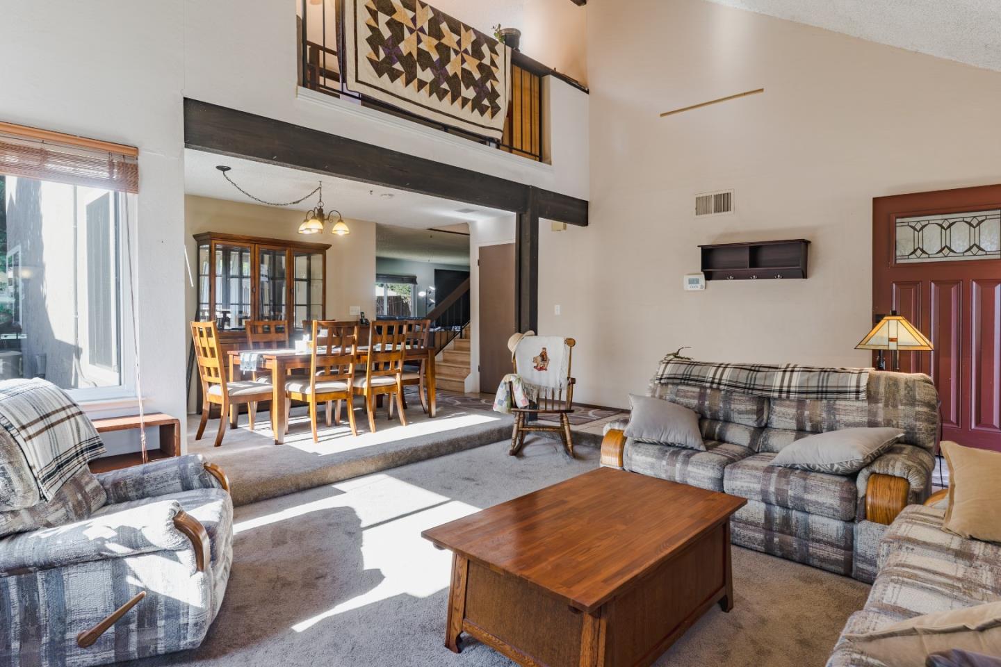 Detail Gallery Image 6 of 35 For 4234 Rosenbaum Ave, San Jose,  CA 95136 - 4 Beds | 2/1 Baths