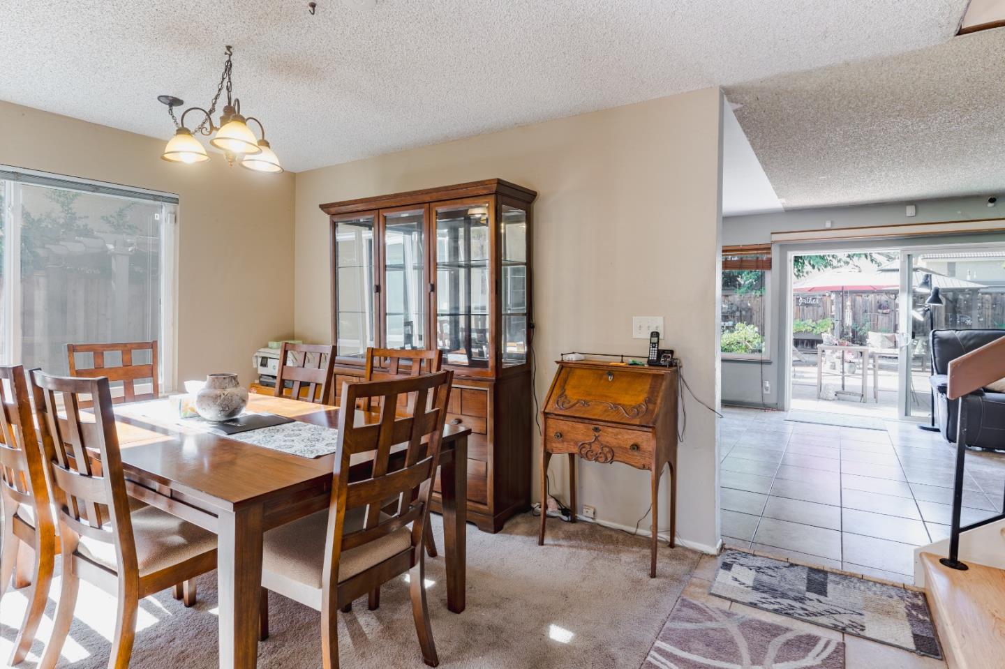 Detail Gallery Image 7 of 35 For 4234 Rosenbaum Ave, San Jose,  CA 95136 - 4 Beds | 2/1 Baths