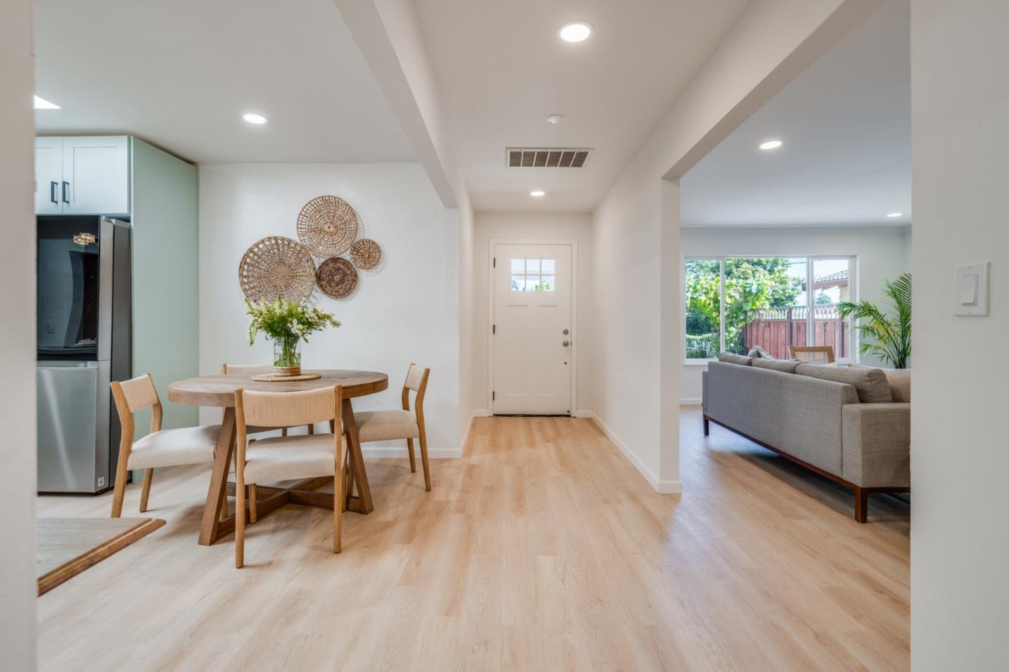 Detail Gallery Image 14 of 69 For 506 Bayview Dr, Aptos,  CA 95003 - 3 Beds | 2 Baths