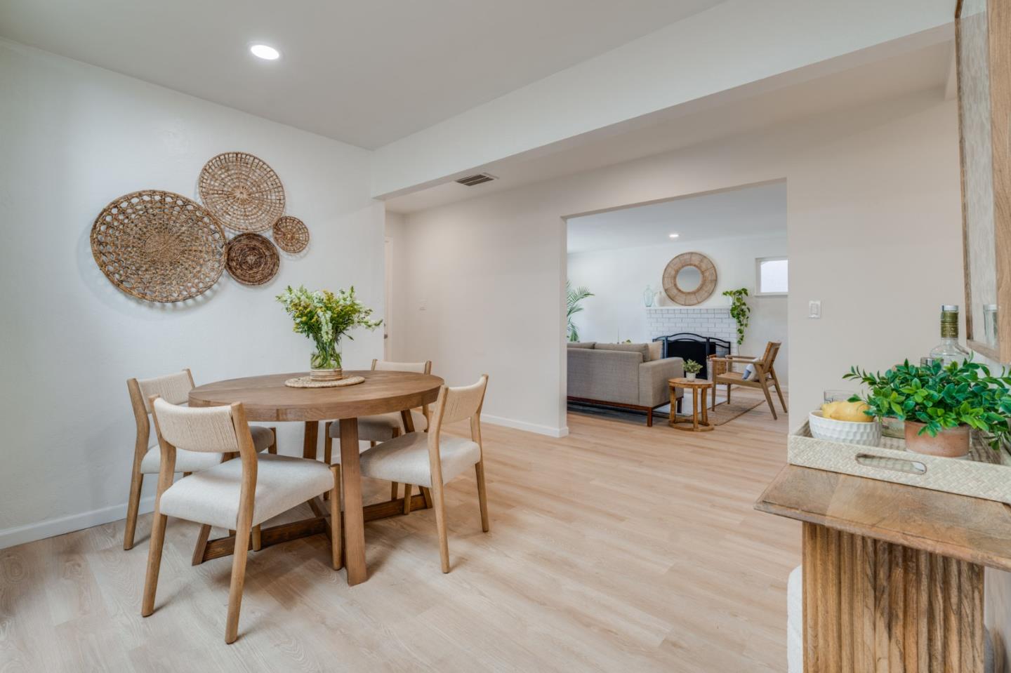 Detail Gallery Image 16 of 69 For 506 Bayview Dr, Aptos,  CA 95003 - 3 Beds | 2 Baths