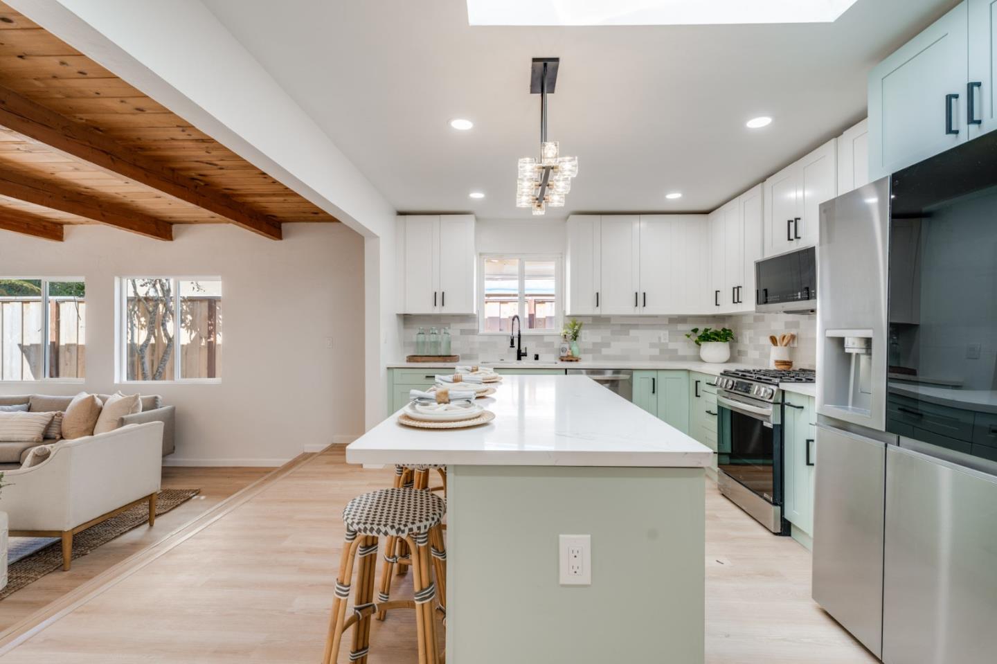 Detail Gallery Image 18 of 69 For 506 Bayview Dr, Aptos,  CA 95003 - 3 Beds | 2 Baths