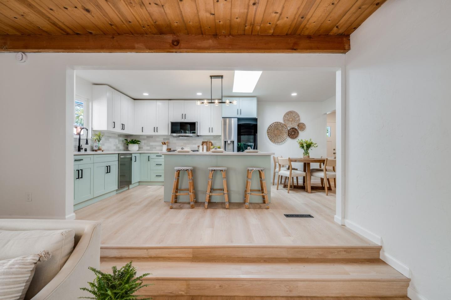 Detail Gallery Image 19 of 69 For 506 Bayview Dr, Aptos,  CA 95003 - 3 Beds | 2 Baths