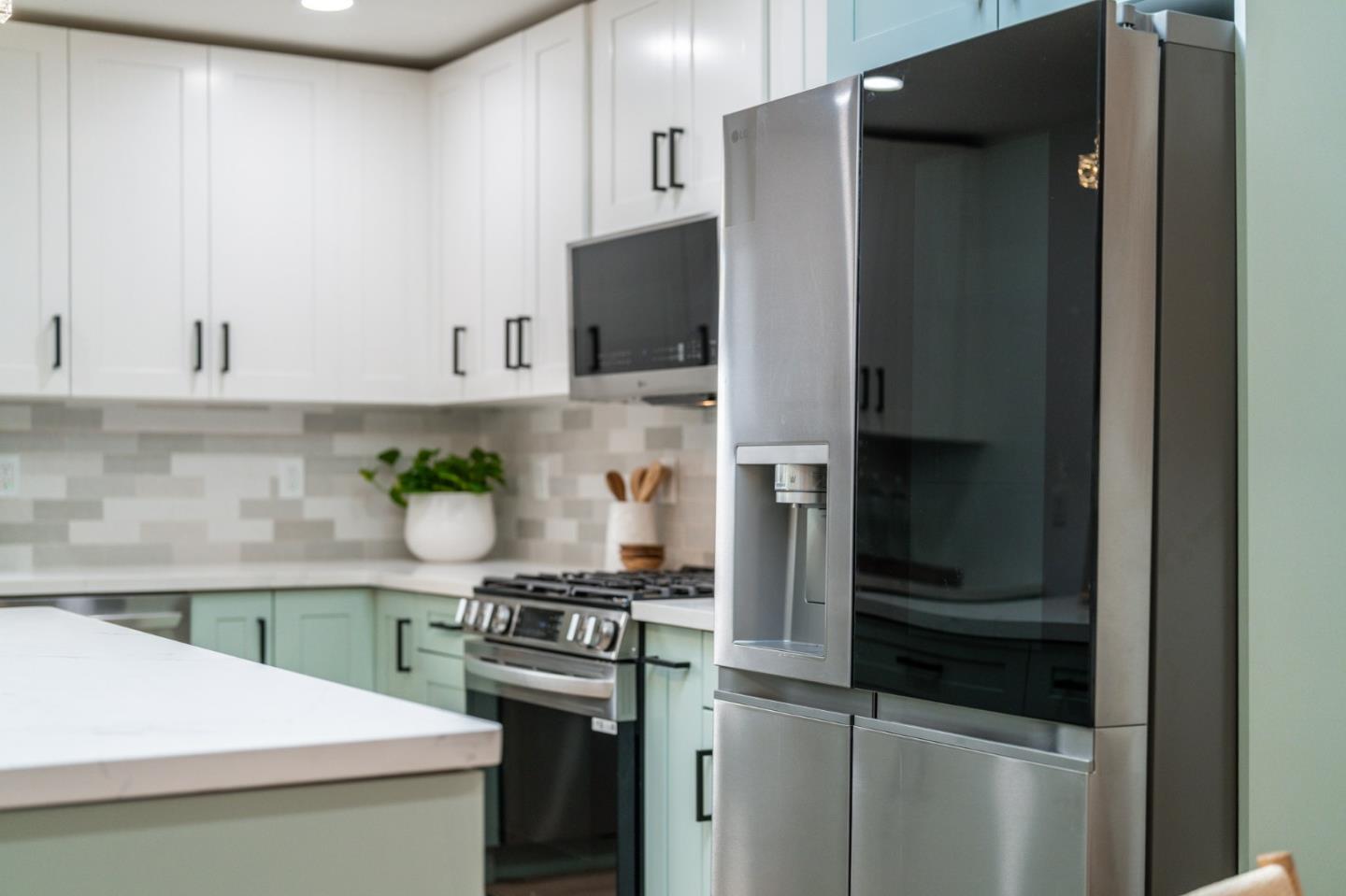 Detail Gallery Image 25 of 69 For 506 Bayview Dr, Aptos,  CA 95003 - 3 Beds | 2 Baths