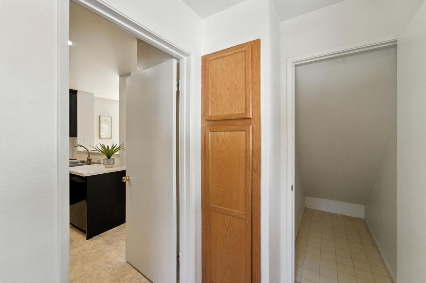 Detail Gallery Image 23 of 32 For 1417 Firestone Loop, San Jose,  CA 95116 - 3 Beds | 2/1 Baths