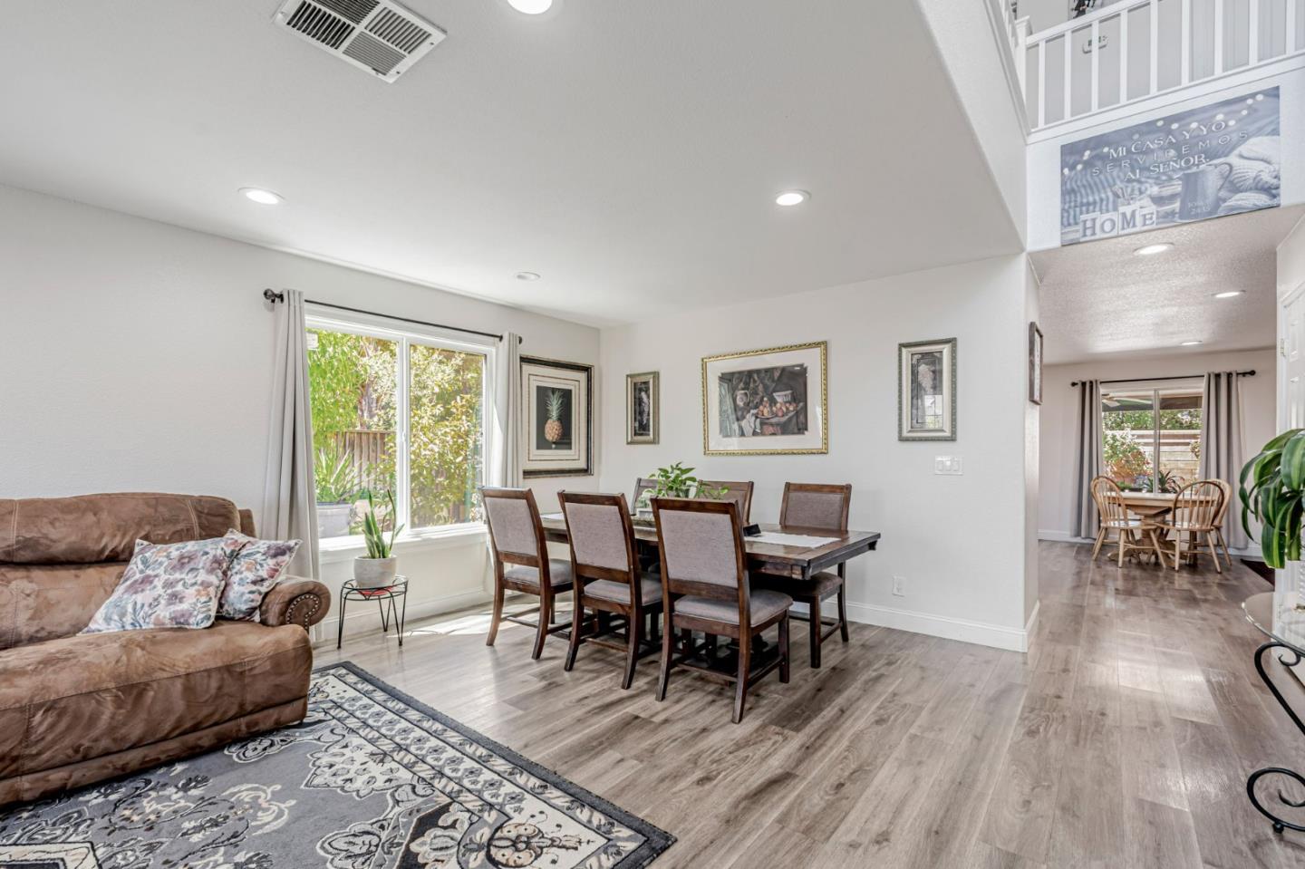 Detail Gallery Image 4 of 30 For 615 Heron Dr, Los Banos,  CA 93635 - 5 Beds | 3 Baths