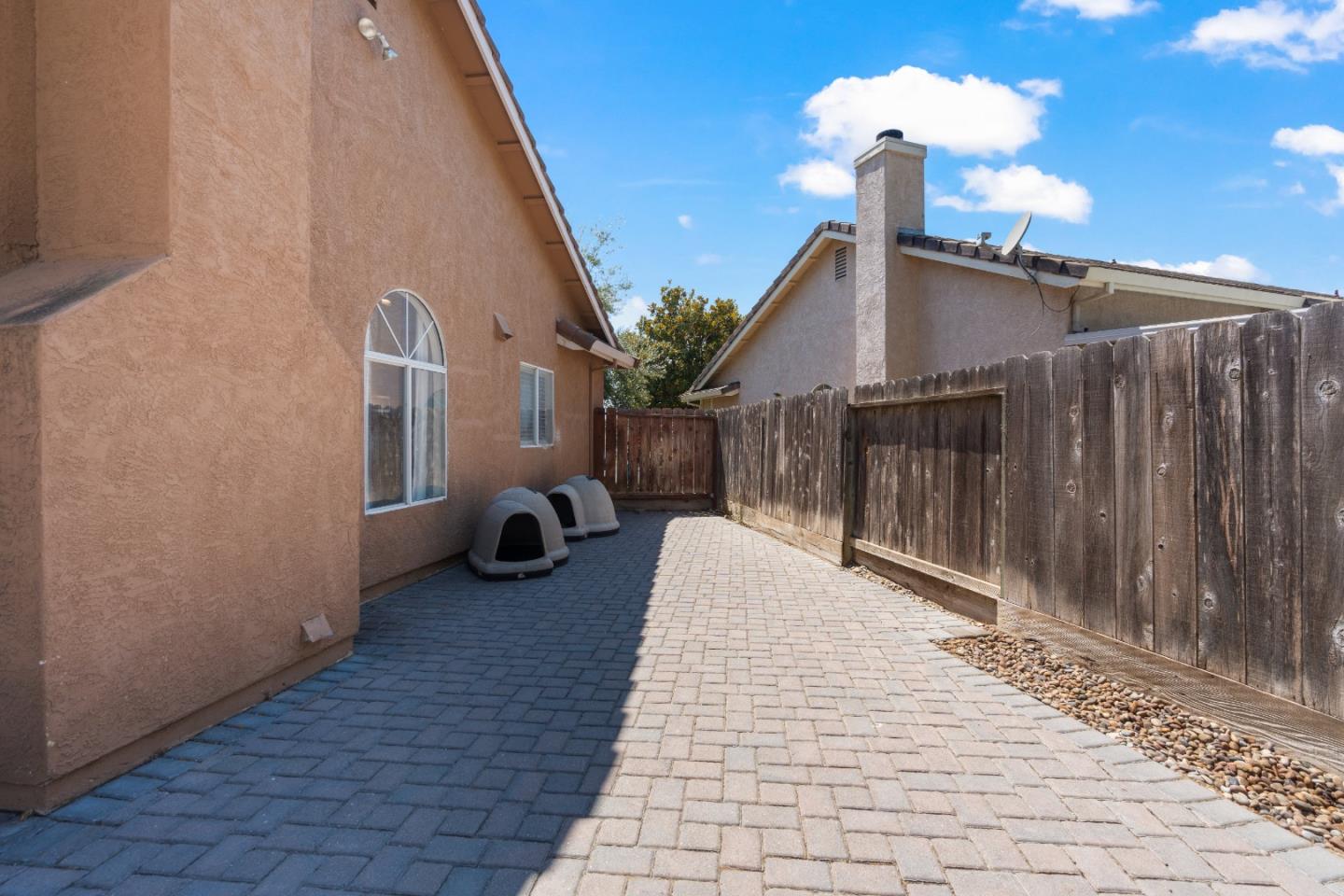 Detail Gallery Image 28 of 53 For 2190 Glarner St, Hollister,  CA 95023 - 3 Beds | 2 Baths