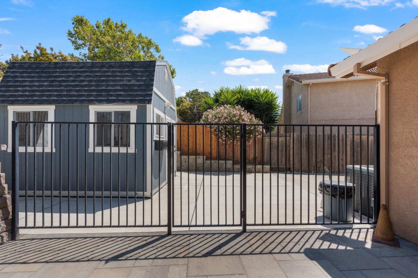 Detail Gallery Image 34 of 53 For 2190 Glarner St, Hollister,  CA 95023 - 3 Beds | 2 Baths