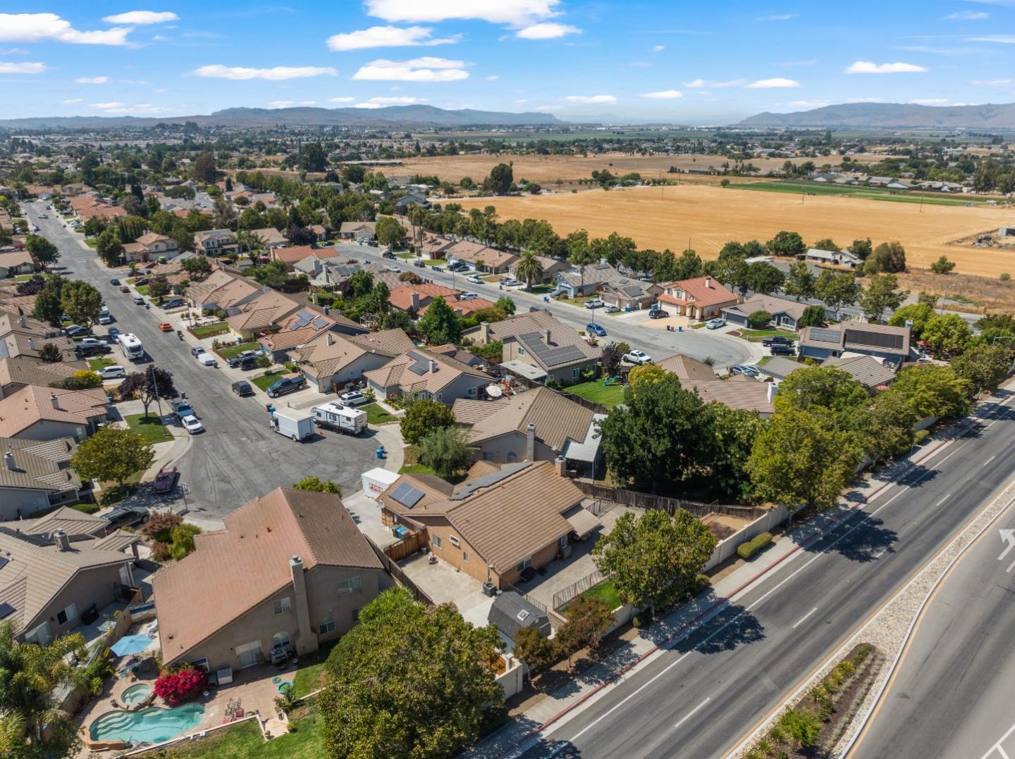 Detail Gallery Image 50 of 53 For 2190 Glarner St, Hollister,  CA 95023 - 3 Beds | 2 Baths