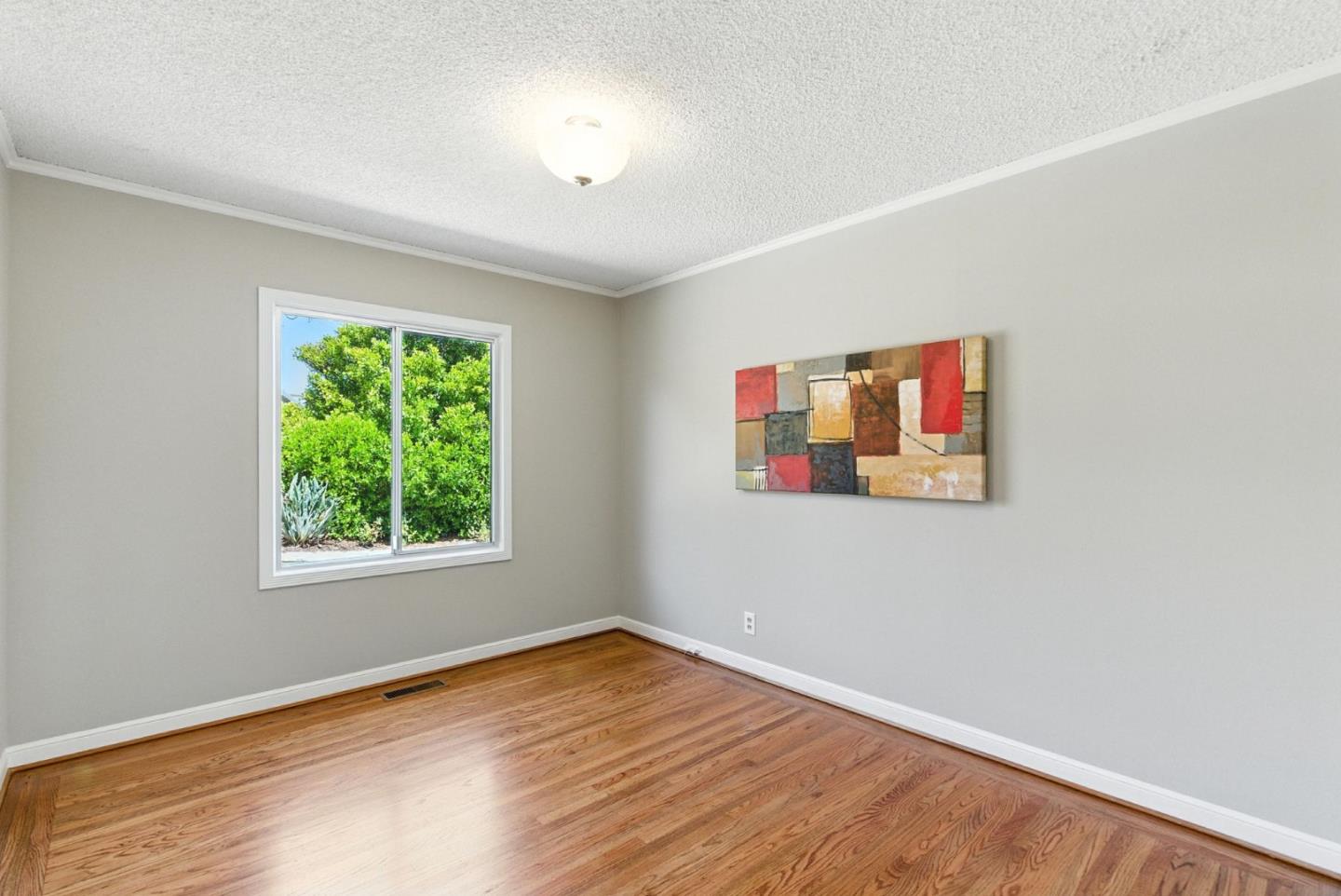 Detail Gallery Image 15 of 25 For 412 Briarwood Dr, South San Francisco,  CA 94080 - 3 Beds | 1 Baths
