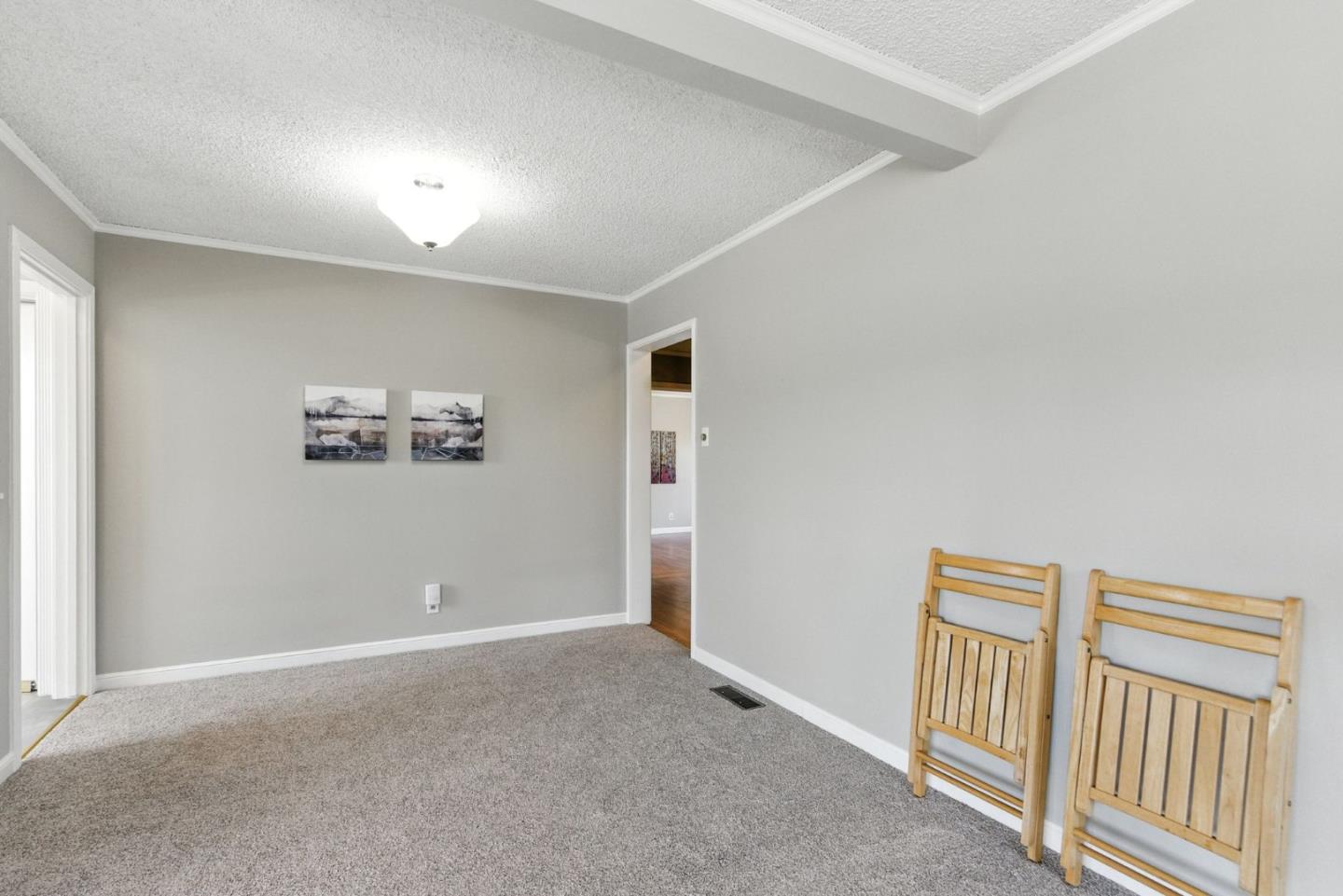 Detail Gallery Image 7 of 25 For 412 Briarwood Dr, South San Francisco,  CA 94080 - 3 Beds | 1 Baths