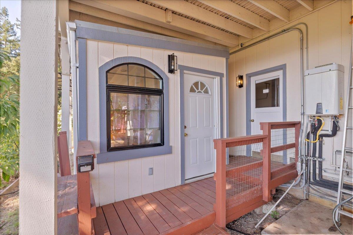 Detail Gallery Image 26 of 29 For 25435 Hutchinson Rd, Los Gatos,  CA 95033 - 4 Beds | 2/1 Baths