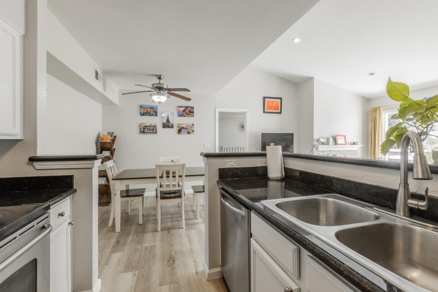 Detail Gallery Image 18 of 28 For 225 Reflections Dr #27,  San Ramon,  CA 94583 - 2 Beds | 2 Baths