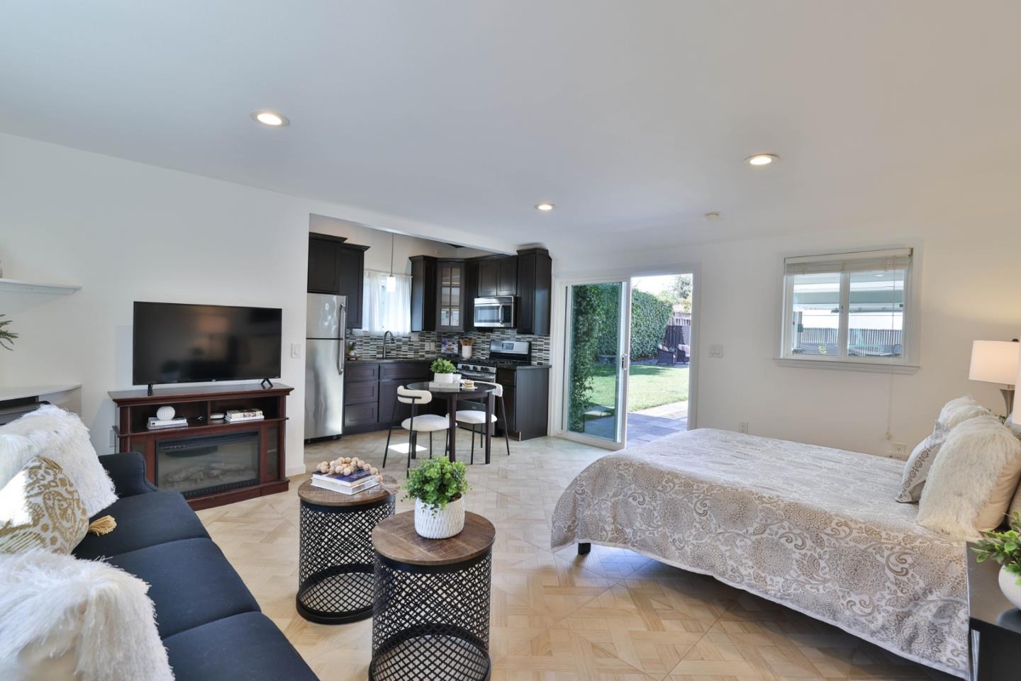 Detail Gallery Image 26 of 48 For 4088 Moreland Way, San Jose,  CA 95130 - 5 Beds | 3 Baths
