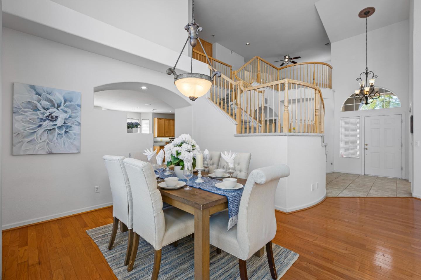 Detail Gallery Image 12 of 57 For 1515 Dovetail Way, Gilroy,  CA 95020 - 4 Beds | 2/1 Baths
