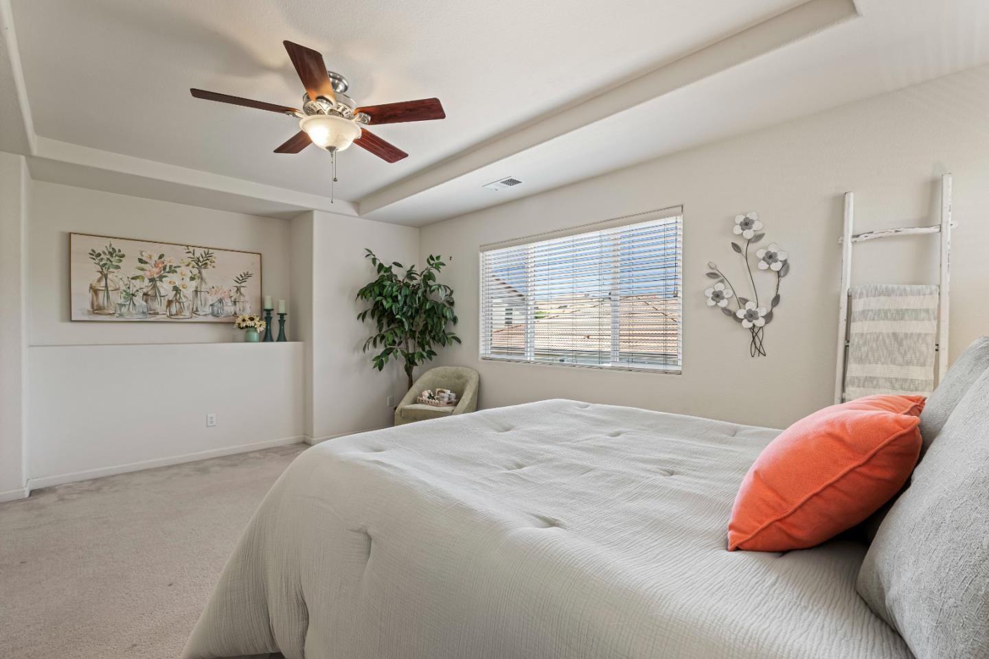 Detail Gallery Image 26 of 57 For 1515 Dovetail Way, Gilroy,  CA 95020 - 4 Beds | 2/1 Baths