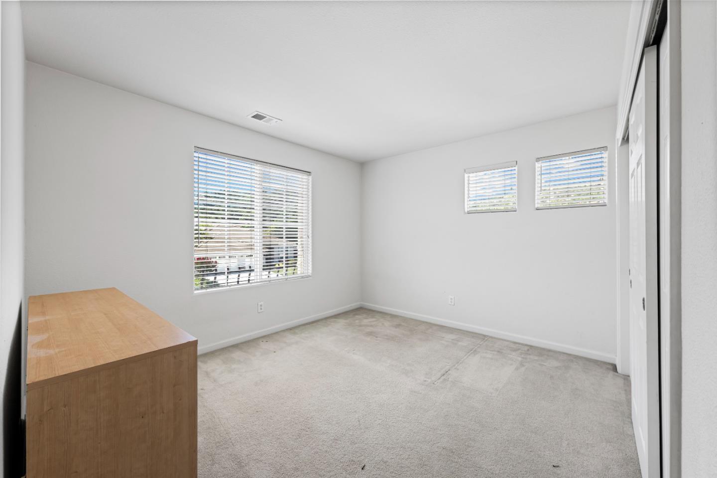 Detail Gallery Image 32 of 57 For 1515 Dovetail Way, Gilroy,  CA 95020 - 4 Beds | 2/1 Baths