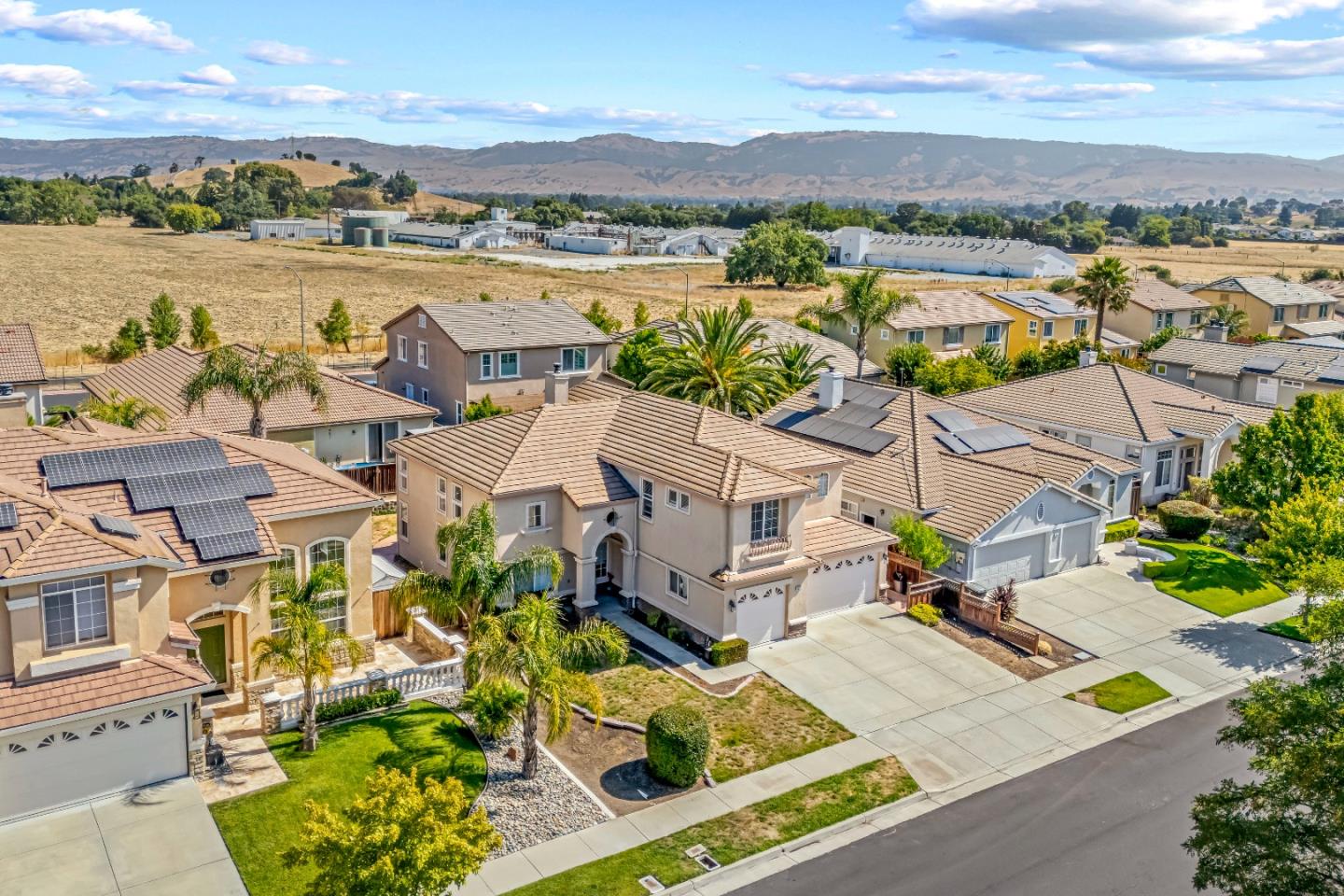 Detail Gallery Image 52 of 57 For 1515 Dovetail Way, Gilroy,  CA 95020 - 4 Beds | 2/1 Baths