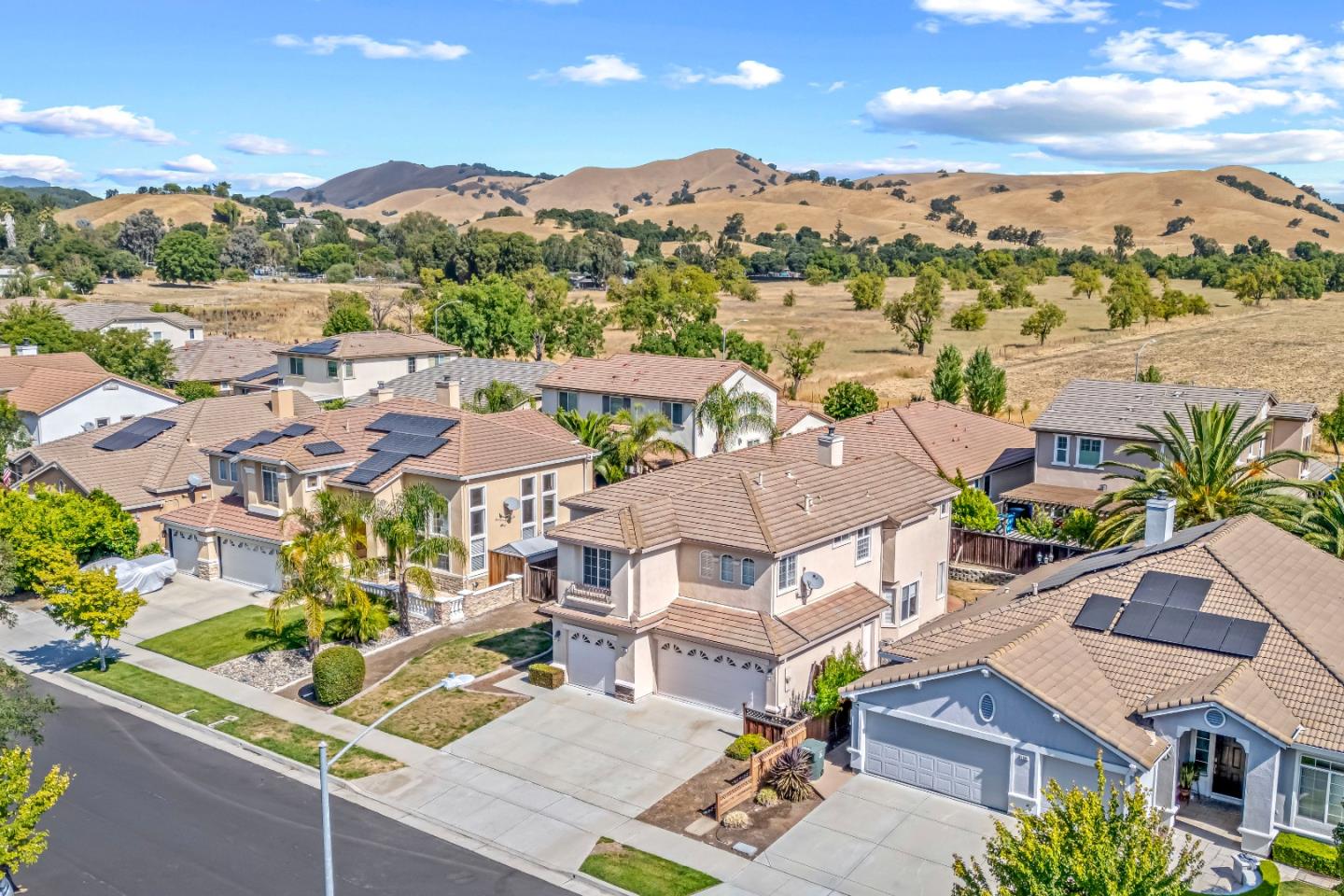Detail Gallery Image 53 of 57 For 1515 Dovetail Way, Gilroy,  CA 95020 - 4 Beds | 2/1 Baths