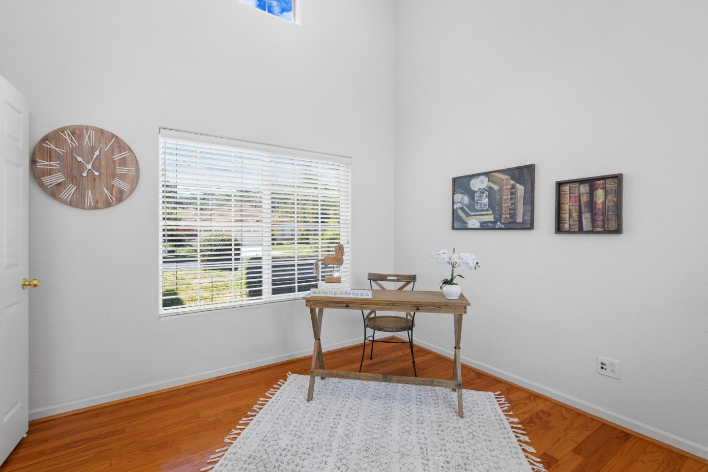 Detail Gallery Image 6 of 57 For 1515 Dovetail Way, Gilroy,  CA 95020 - 4 Beds | 2/1 Baths