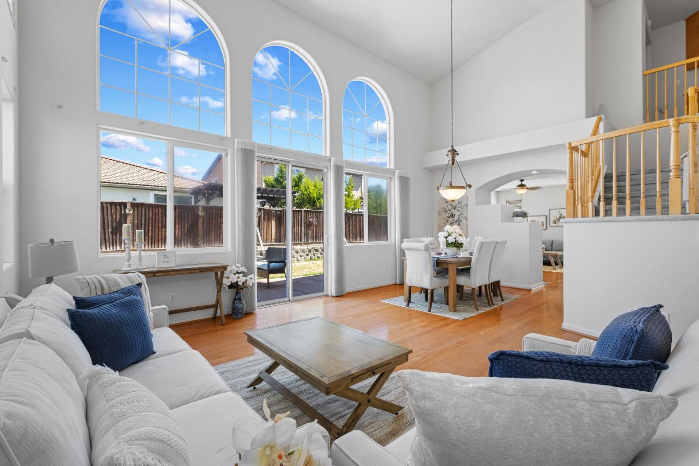 Detail Gallery Image 9 of 57 For 1515 Dovetail Way, Gilroy,  CA 95020 - 4 Beds | 2/1 Baths