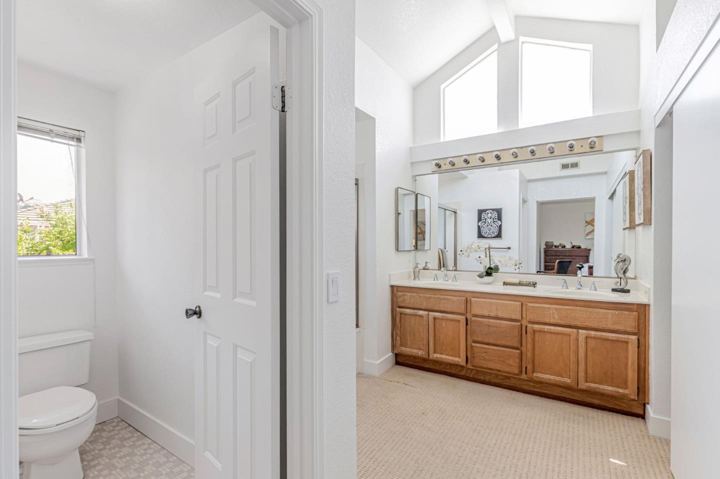 Detail Gallery Image 16 of 36 For 17152 Tassajara Cir, Morgan Hill,  CA 95037 - 4 Beds | 2/1 Baths