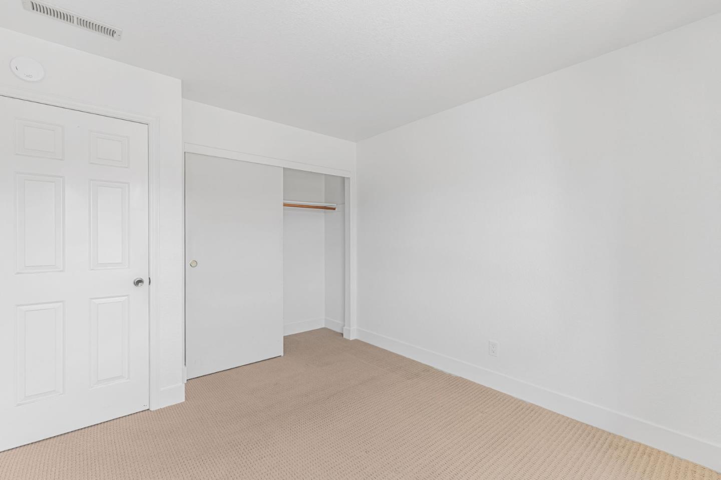 Detail Gallery Image 22 of 36 For 17152 Tassajara Cir, Morgan Hill,  CA 95037 - 4 Beds | 2/1 Baths