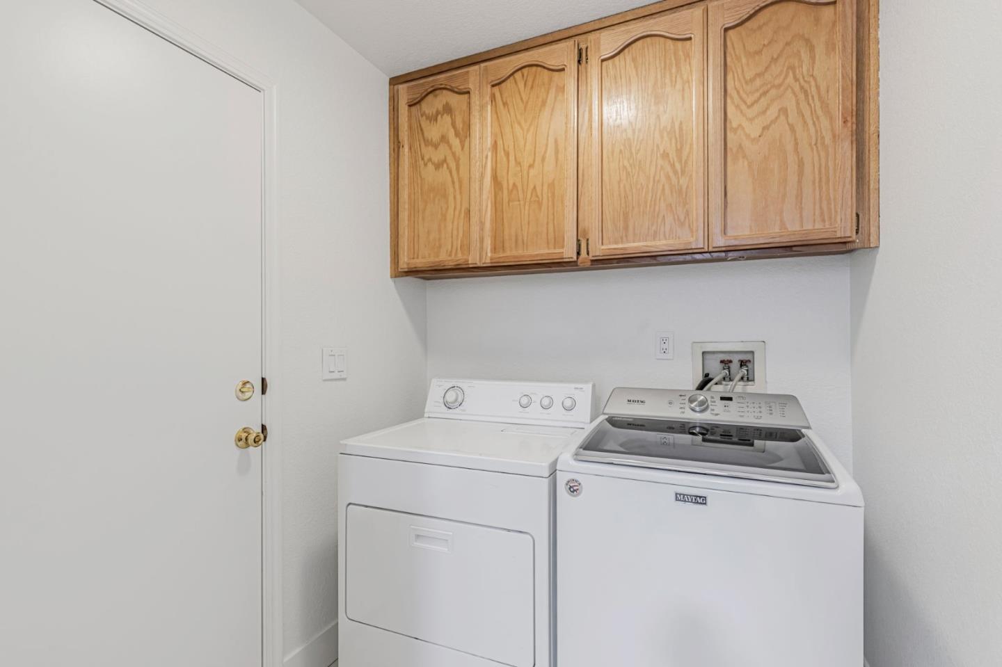 Detail Gallery Image 27 of 36 For 17152 Tassajara Cir, Morgan Hill,  CA 95037 - 4 Beds | 2/1 Baths