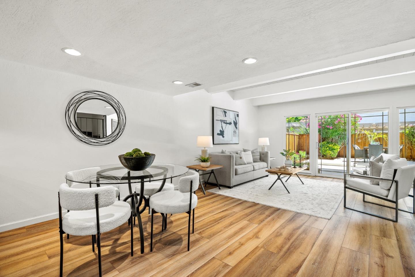 Detail Gallery Image 13 of 44 For 10461 Mary Ave, Cupertino,  CA 95014 - 3 Beds | 1/1 Baths