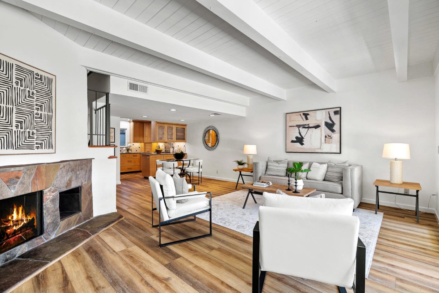 Detail Gallery Image 16 of 44 For 10461 Mary Ave, Cupertino,  CA 95014 - 3 Beds | 1/1 Baths
