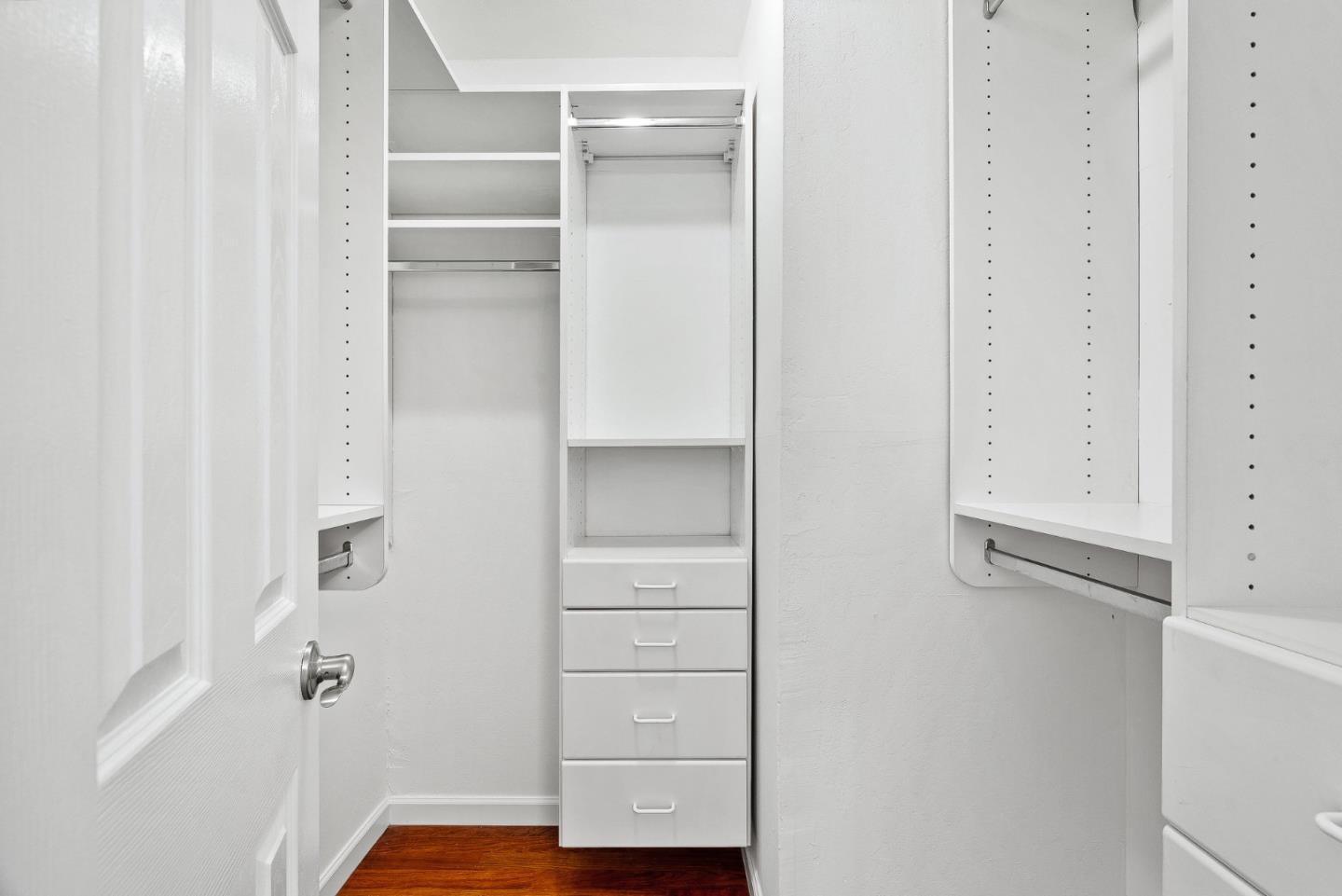 Detail Gallery Image 26 of 44 For 10461 Mary Ave, Cupertino,  CA 95014 - 3 Beds | 1/1 Baths