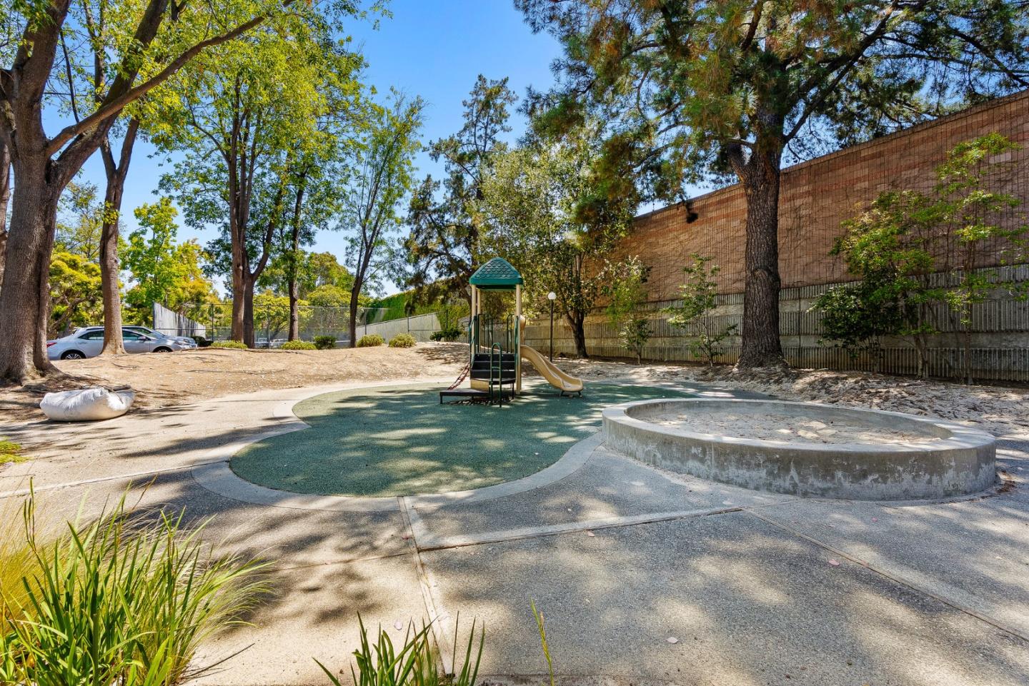 Detail Gallery Image 33 of 44 For 10461 Mary Ave, Cupertino,  CA 95014 - 3 Beds | 1/1 Baths