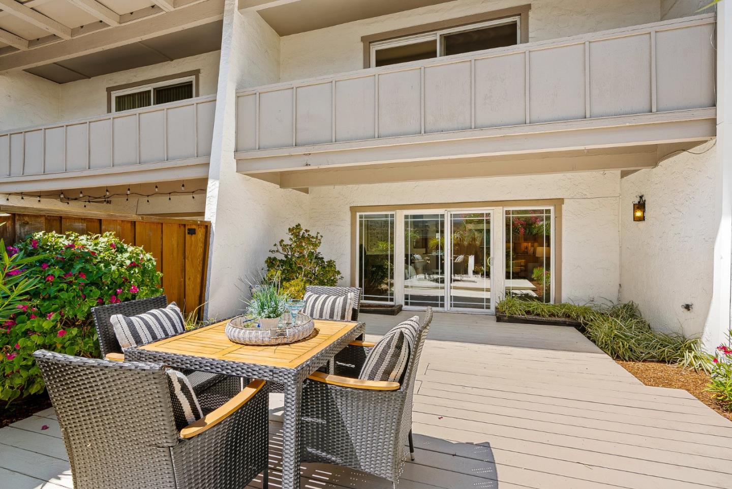 Detail Gallery Image 5 of 44 For 10461 Mary Ave, Cupertino,  CA 95014 - 3 Beds | 1/1 Baths
