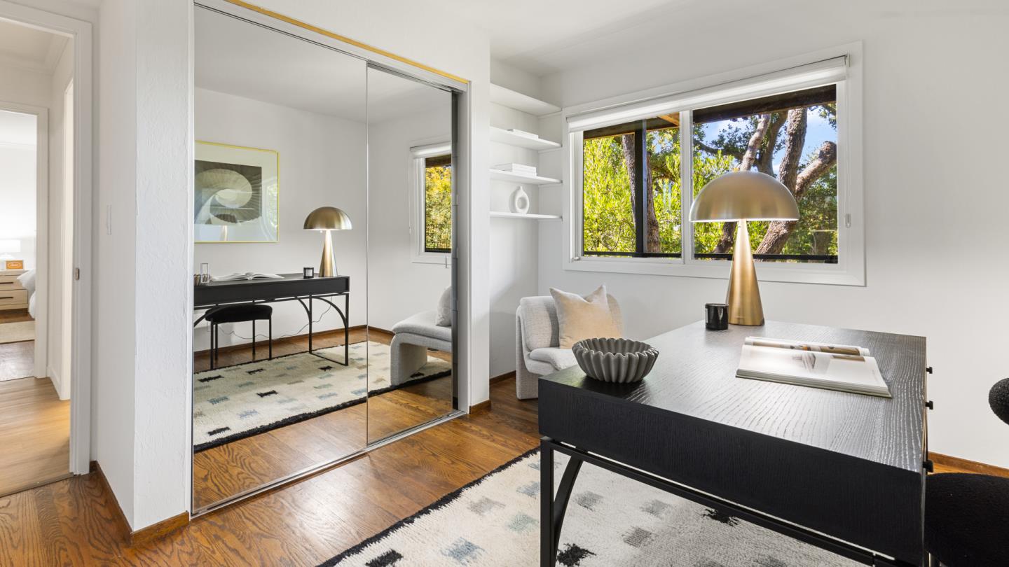 Detail Gallery Image 26 of 61 For 760 La Mesa Dr, Portola Valley,  CA 94028 - 5 Beds | 3 Baths