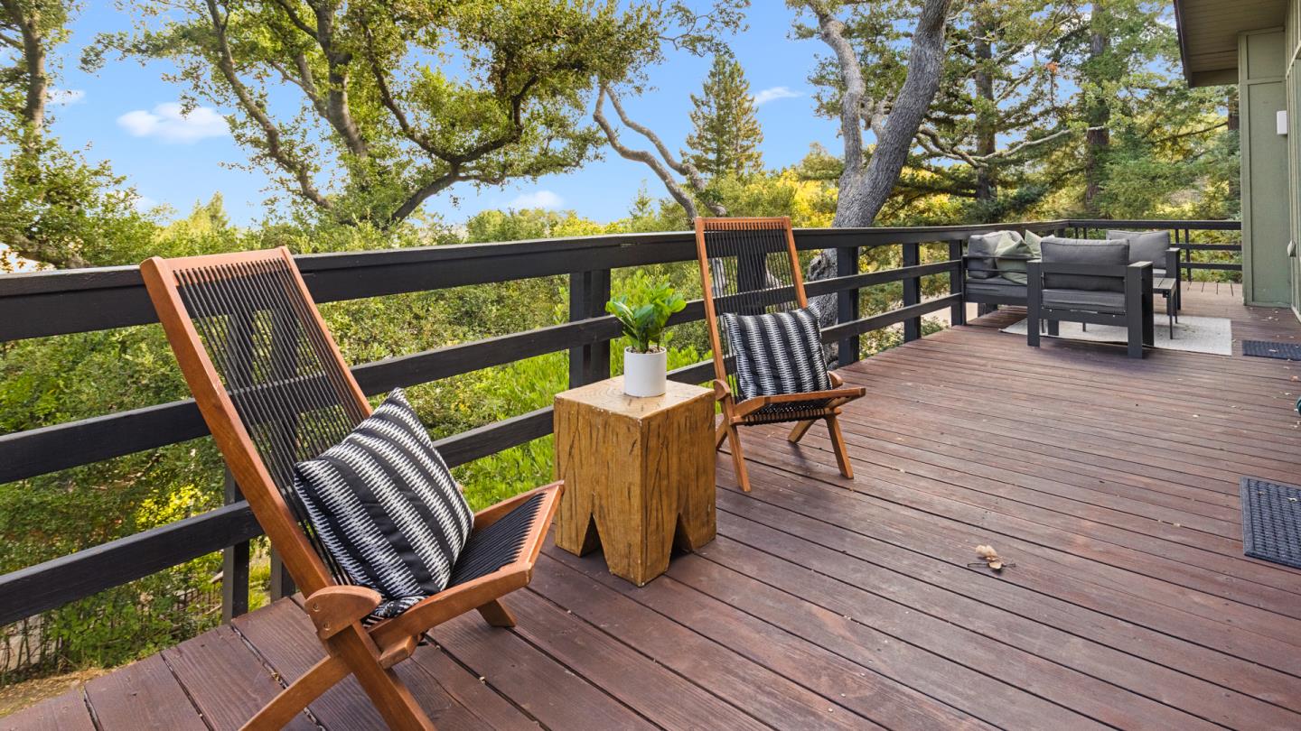 Detail Gallery Image 47 of 61 For 760 La Mesa Dr, Portola Valley,  CA 94028 - 5 Beds | 3 Baths