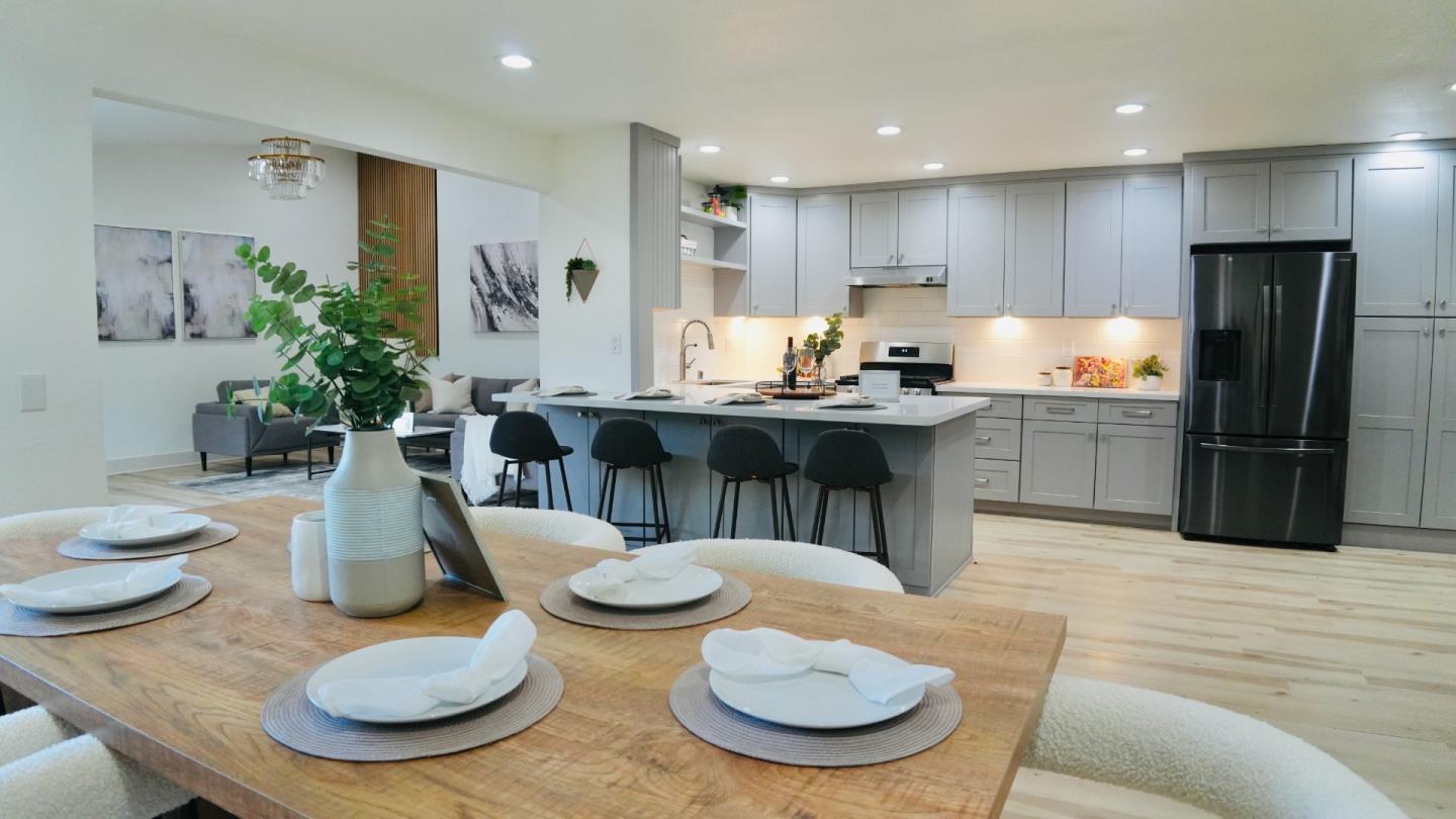 Detail Gallery Image 3 of 7 For 172 Evening Star Ct, Milpitas,  CA 95035 - 3 Beds | 2 Baths