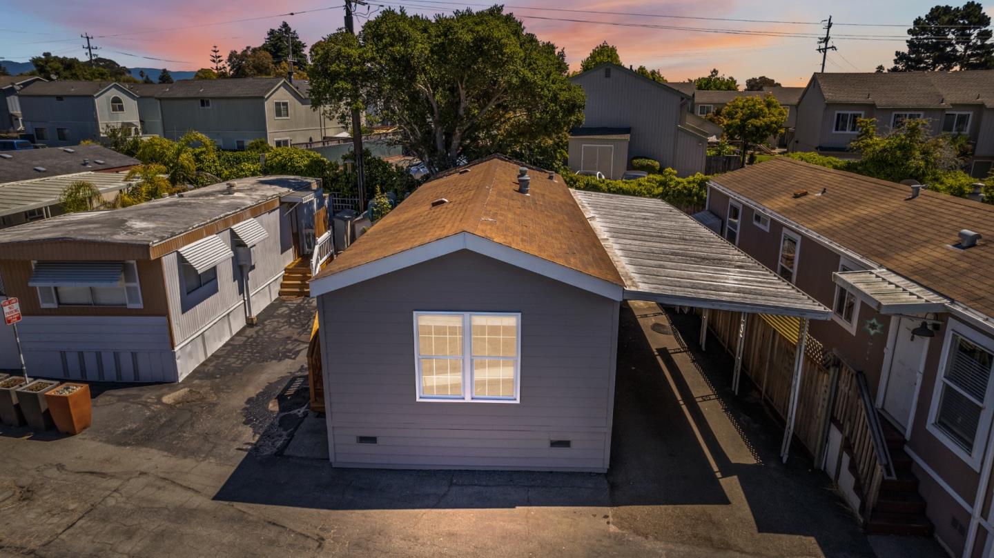 Detail Gallery Image 14 of 25 For 2565 Portola Dr #32,  Santa Cruz,  CA 95062 - 2 Beds | 1 Baths