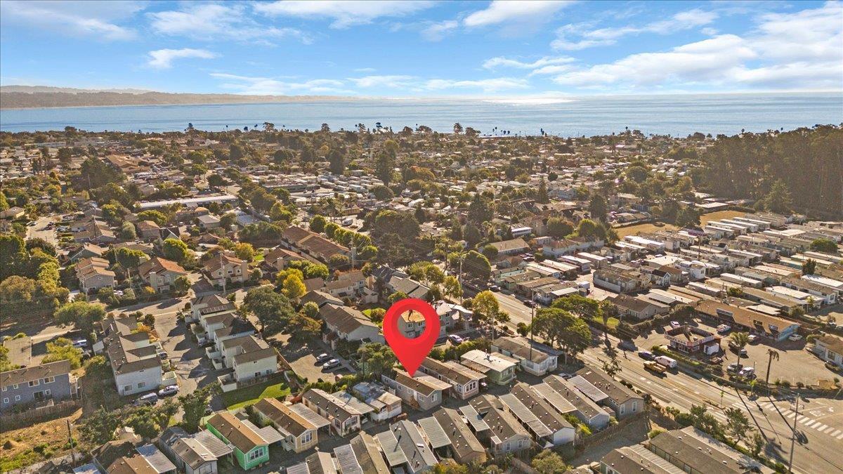 Detail Gallery Image 22 of 25 For 2565 Portola Dr #32,  Santa Cruz,  CA 95062 - 2 Beds | 1 Baths