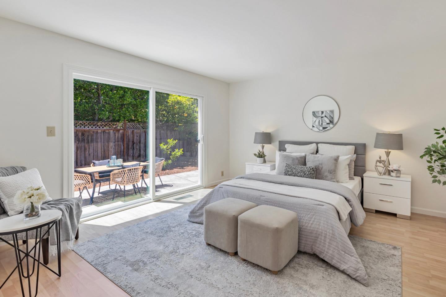 Detail Gallery Image 18 of 46 For 3210 South Ct, Palo Alto,  CA 94306 - 4 Beds | 2 Baths
