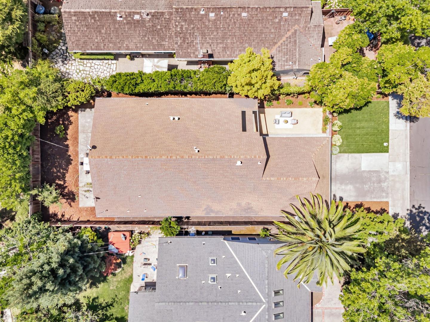 Detail Gallery Image 41 of 46 For 3210 South Ct, Palo Alto,  CA 94306 - 4 Beds | 2 Baths