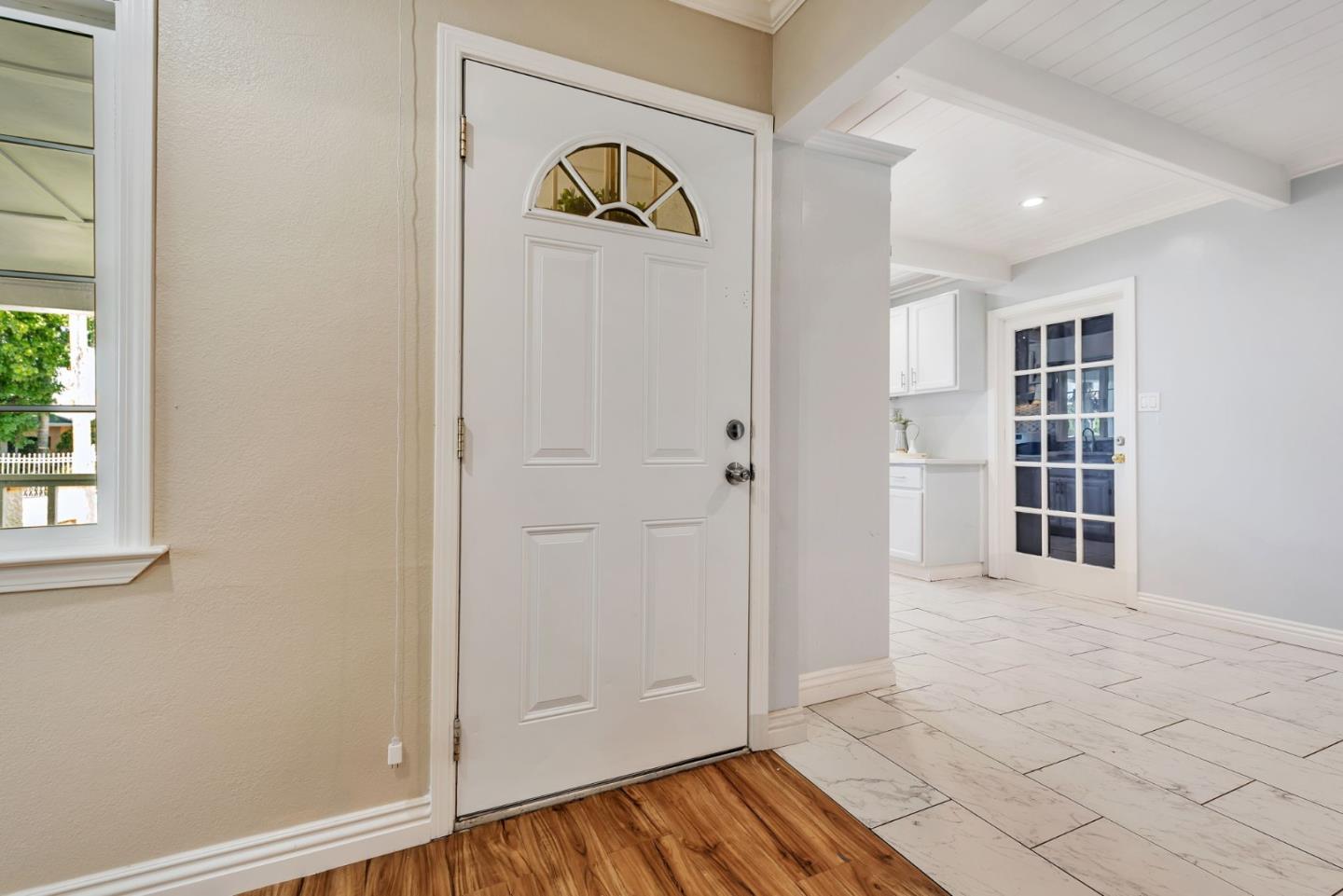 Detail Gallery Image 4 of 27 For 10275 Lochner Dr, San Jose,  CA 95127 - 4 Beds | 2 Baths