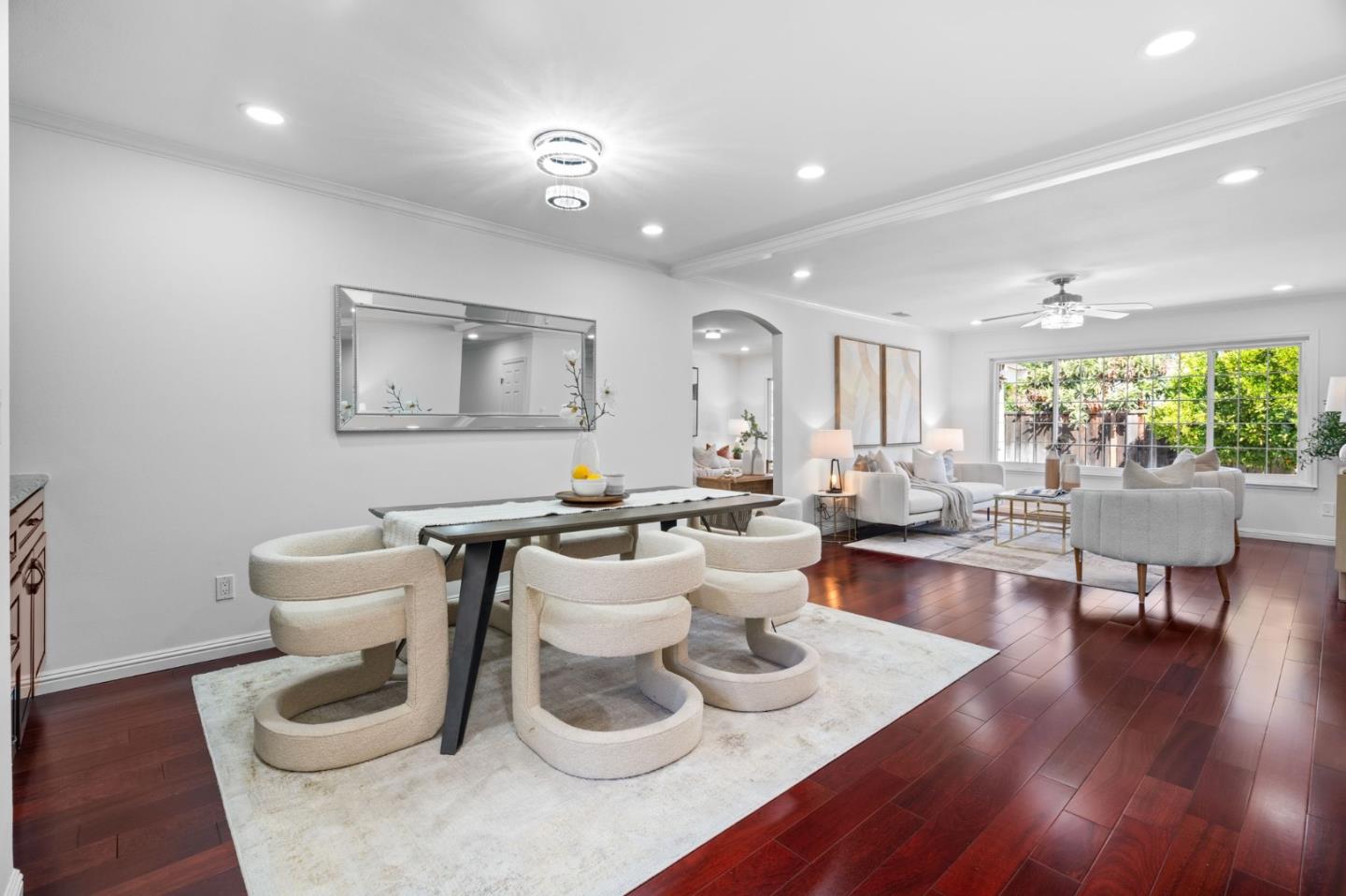 Detail Gallery Image 5 of 32 For 689 Springwood Dr, San Jose,  CA 95129 - 4 Beds | 2 Baths