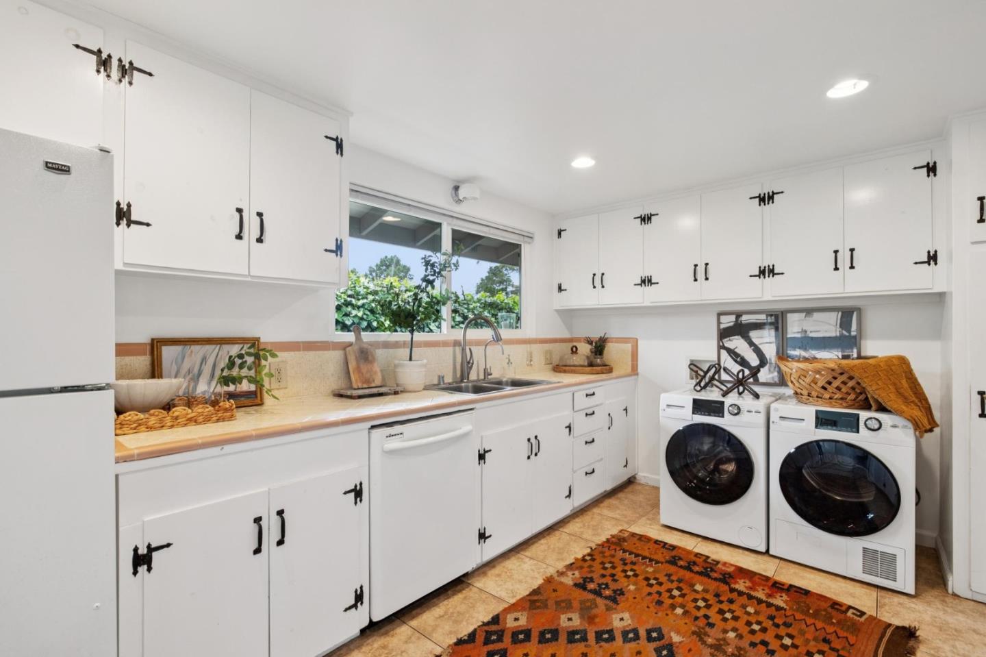 Detail Gallery Image 19 of 35 For 0 Santa Rita 2 Sw of 3rd St, Carmel,  CA 93921 - 3 Beds | 2 Baths