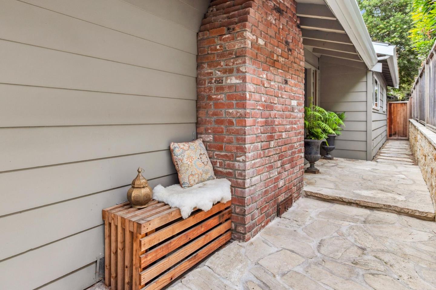Detail Gallery Image 5 of 35 For 0 Santa Rita 2 Sw of 3rd St, Carmel,  CA 93921 - 3 Beds | 2 Baths