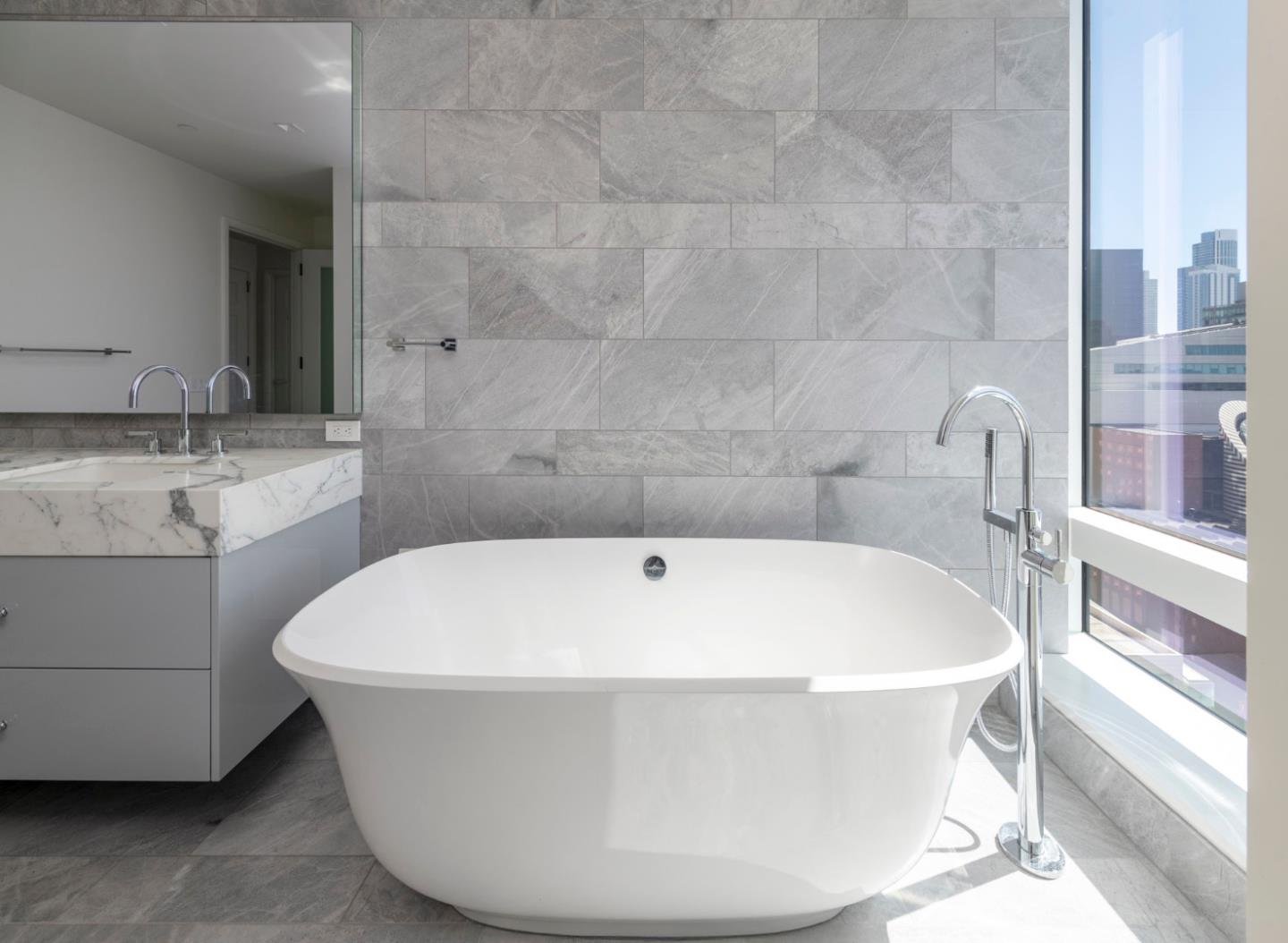 Detail Gallery Image 15 of 33 For 706 Mission St 16b,  San Francisco,  CA 94103 - 3 Beds | 3/1 Baths