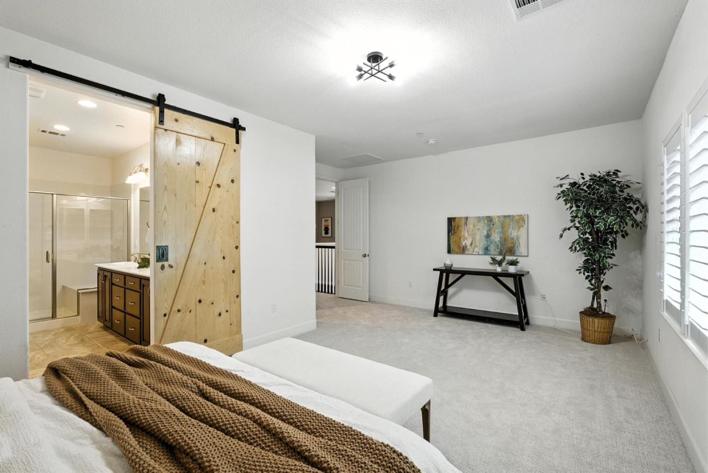 Detail Gallery Image 21 of 32 For 830 Skycrest Dr, San Bruno,  CA 94066 - 4 Beds | 3 Baths