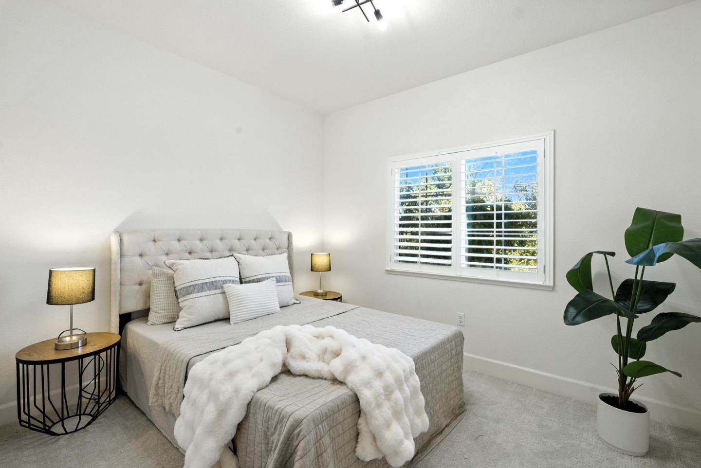 Detail Gallery Image 26 of 32 For 830 Skycrest Dr, San Bruno,  CA 94066 - 4 Beds | 3 Baths