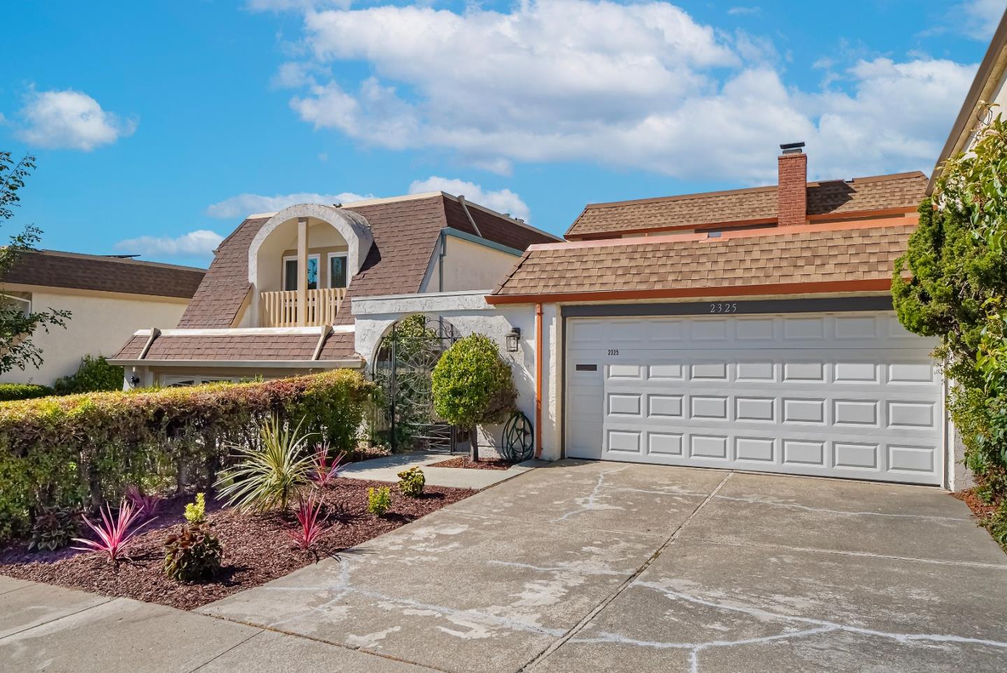 Detail Gallery Image 3 of 45 For 2325 Hastings Dr, Belmont,  CA 94002 - 3 Beds | 2/1 Baths