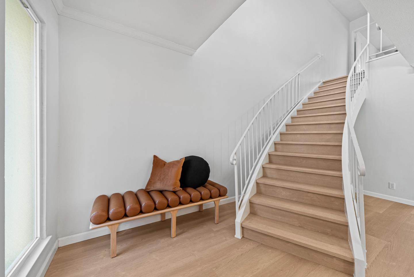 Detail Gallery Image 30 of 45 For 2325 Hastings Dr, Belmont,  CA 94002 - 3 Beds | 2/1 Baths