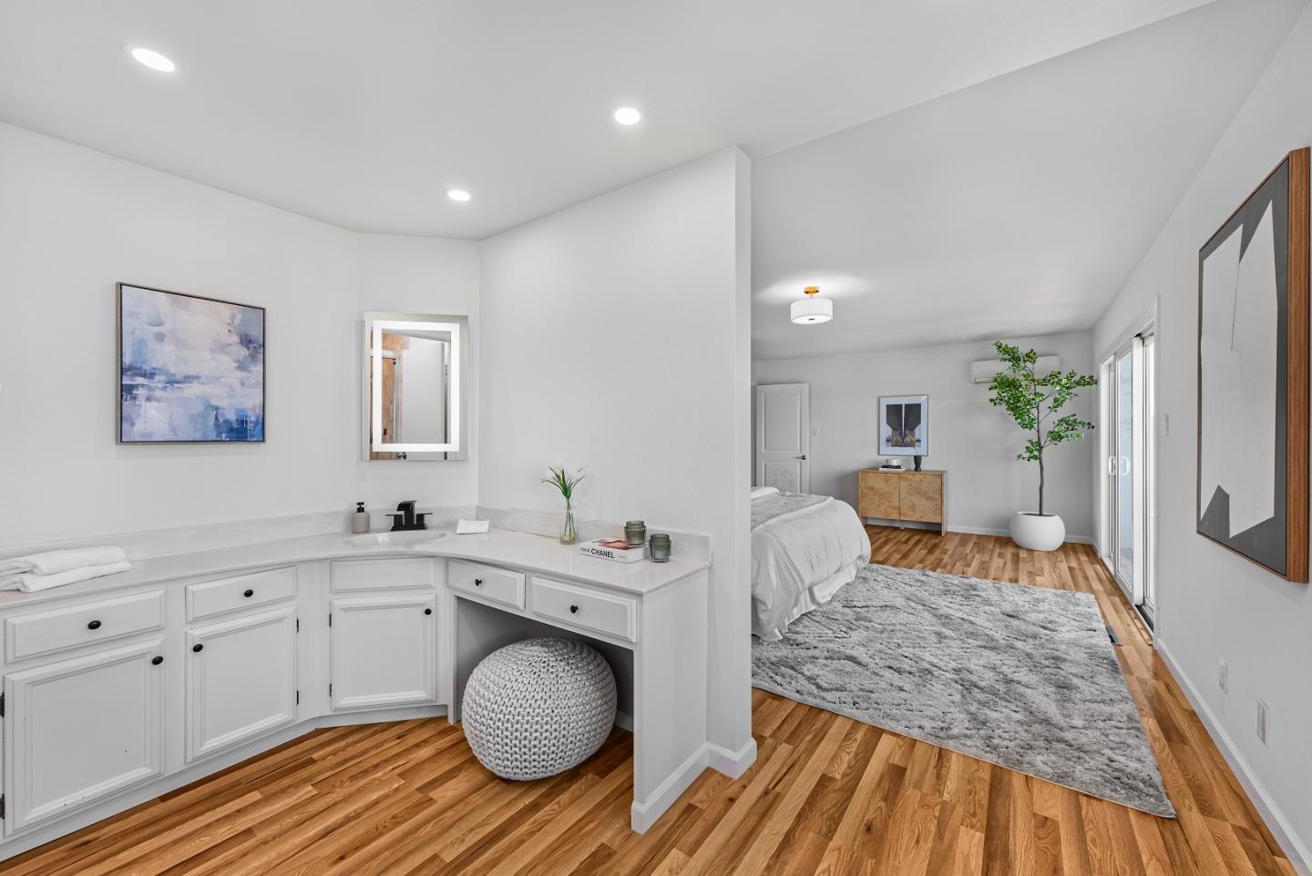 Detail Gallery Image 34 of 45 For 2325 Hastings Dr, Belmont,  CA 94002 - 3 Beds | 2/1 Baths